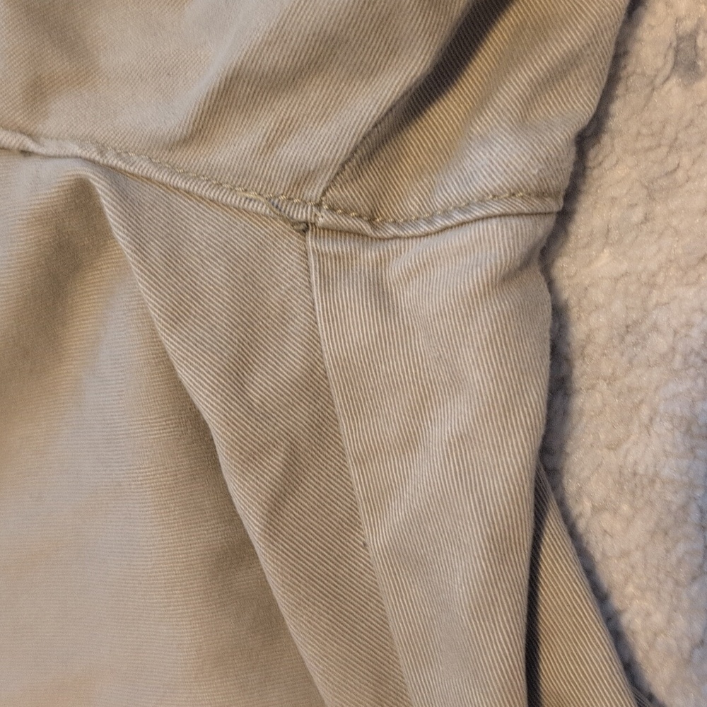 Eddie Bauer Men's Khaki Chinos - Picture 5 of 6